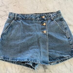 Women’s Blue Denim Button-Front Skort
